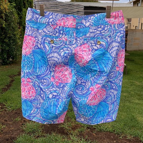 SOLD NWT Lilly Pulitzer Chipper Short Blue Haven 4 $78 - Picture 9 of 10